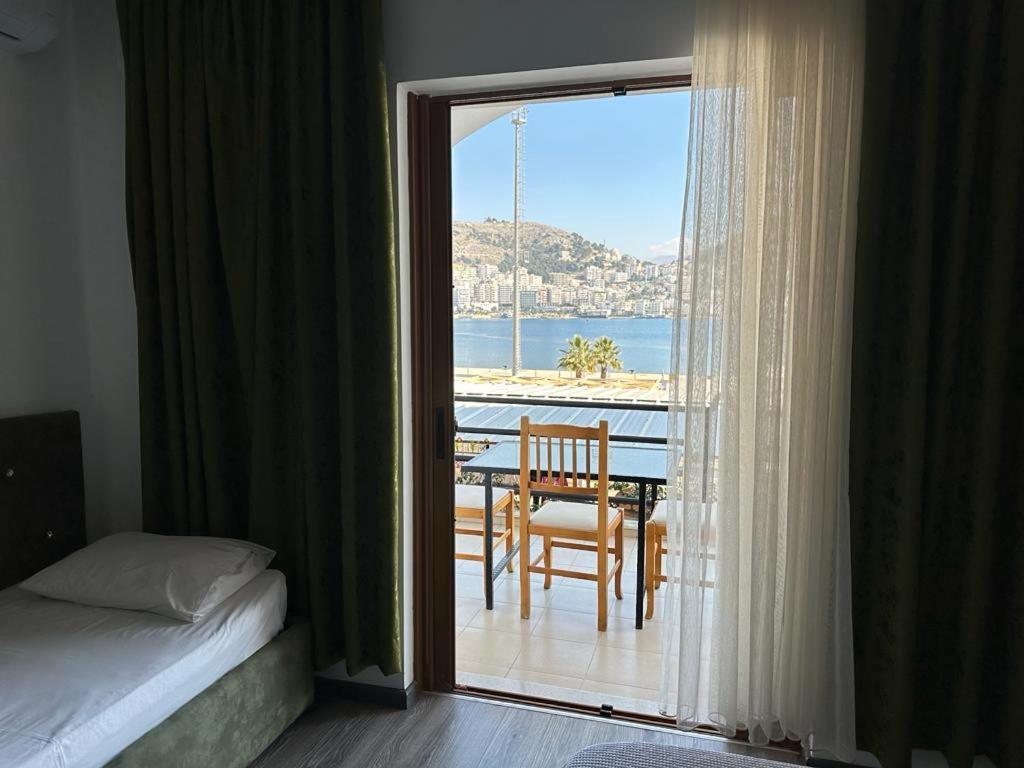 Fjora Rooms Sarandë Exteriör bild